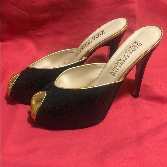 E live from the red carpet heels - Picture 3 of 6